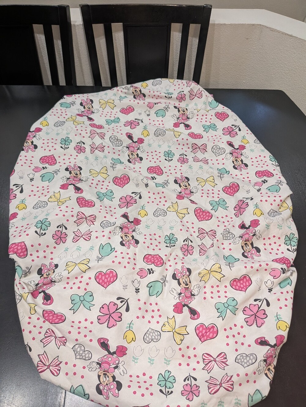 Disney Minnie Mouse Pink Hearts, Bows, and Flowers Fitted Crib/Toddler Sheet